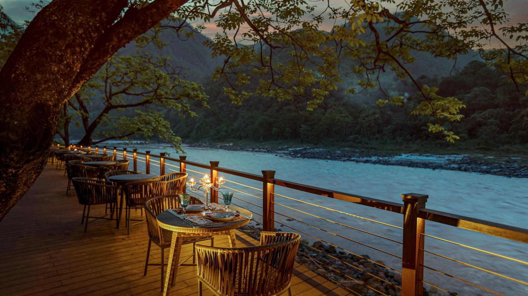 Отель Anand Kashi By The Ganges Rishikesh - Ihcl Seleqtions Sirasu Экстерьер фото